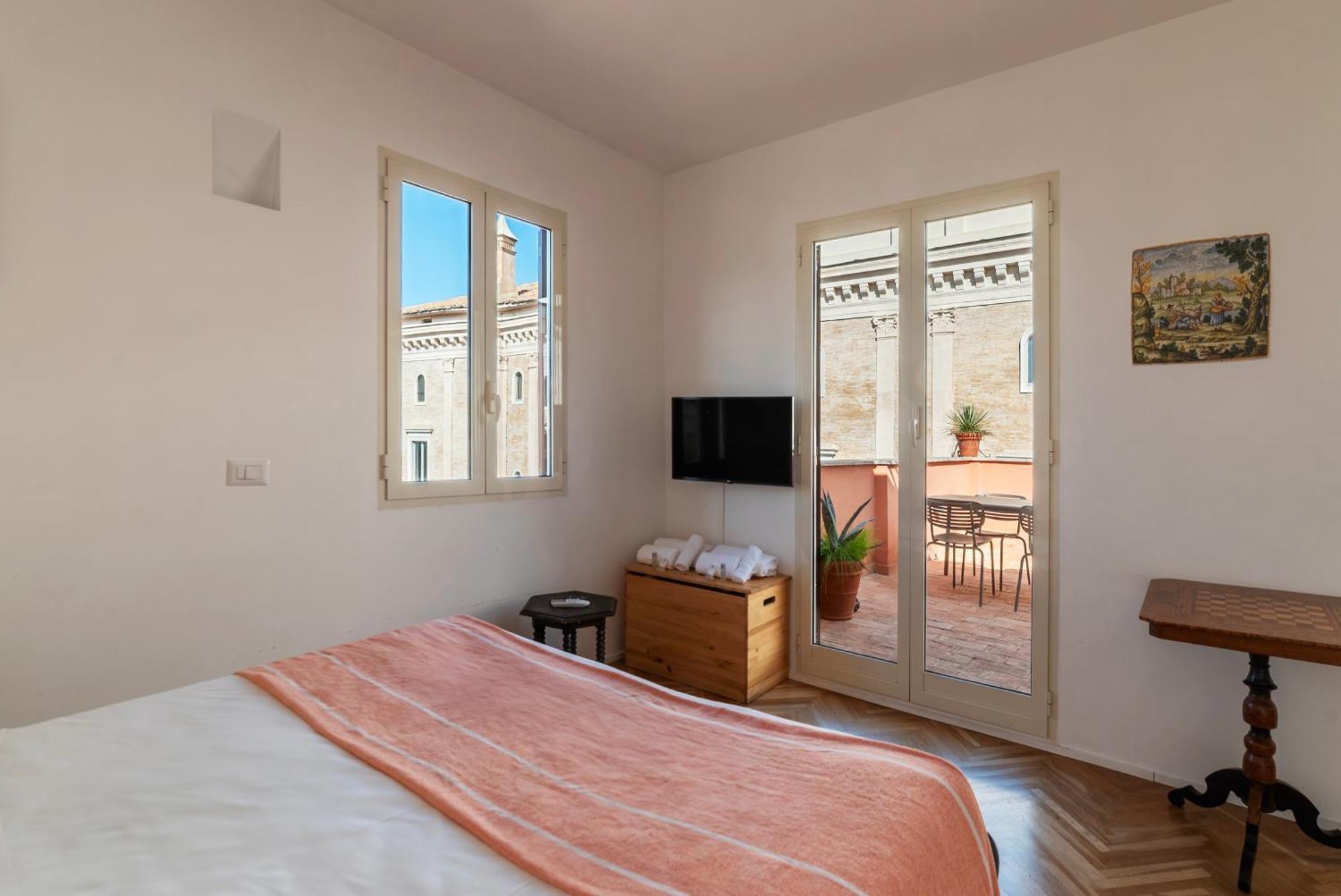 Apartment With Terrace In Via Del Pellegrino - Fromhometorome Extérieur photo